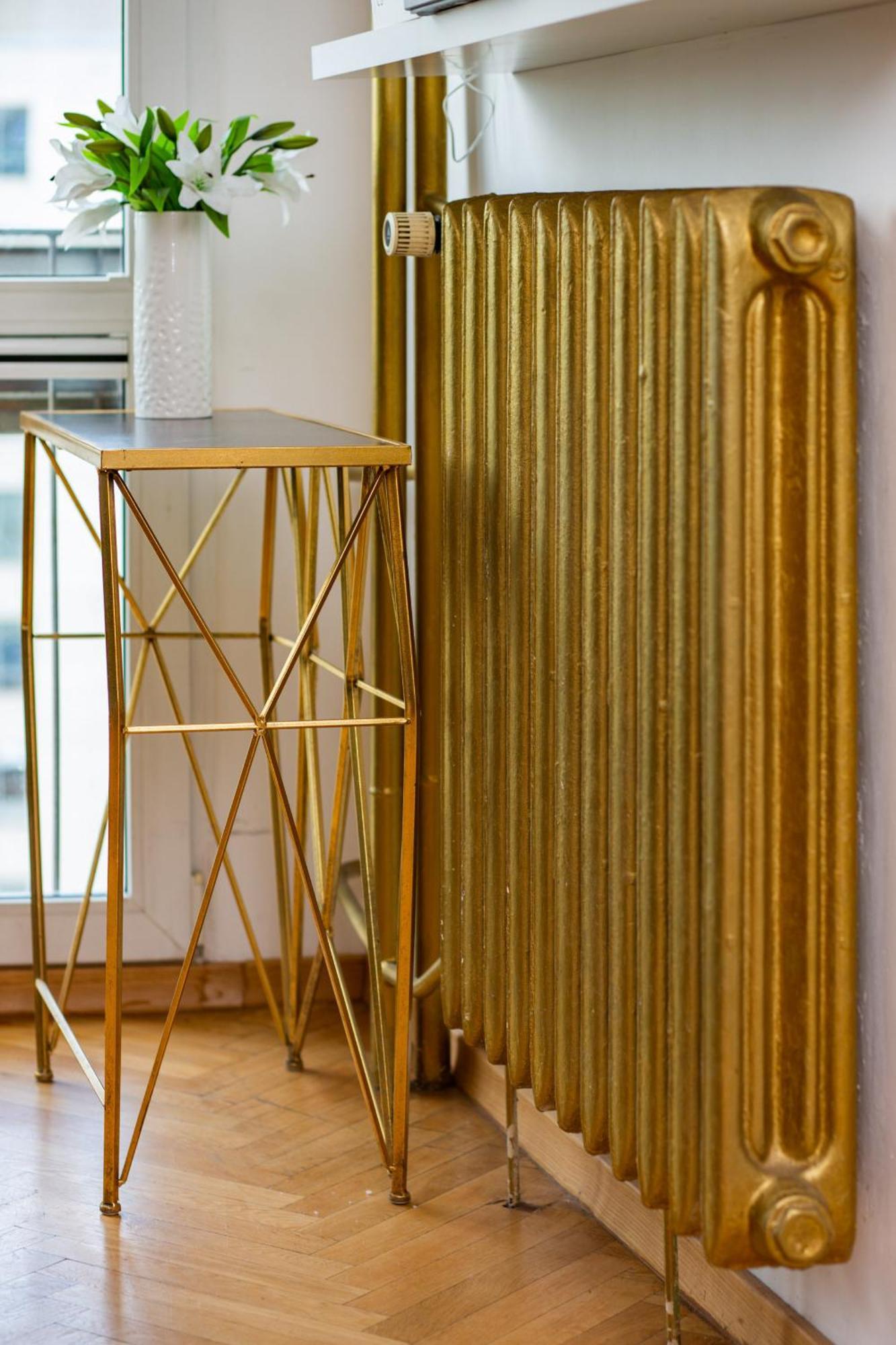 By Renters Leilighet